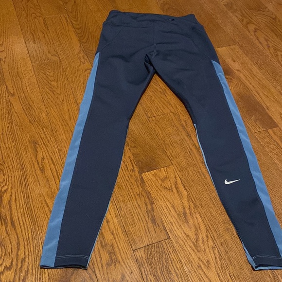 Nike Dri-Fit Leggings - Picture 5 of 13